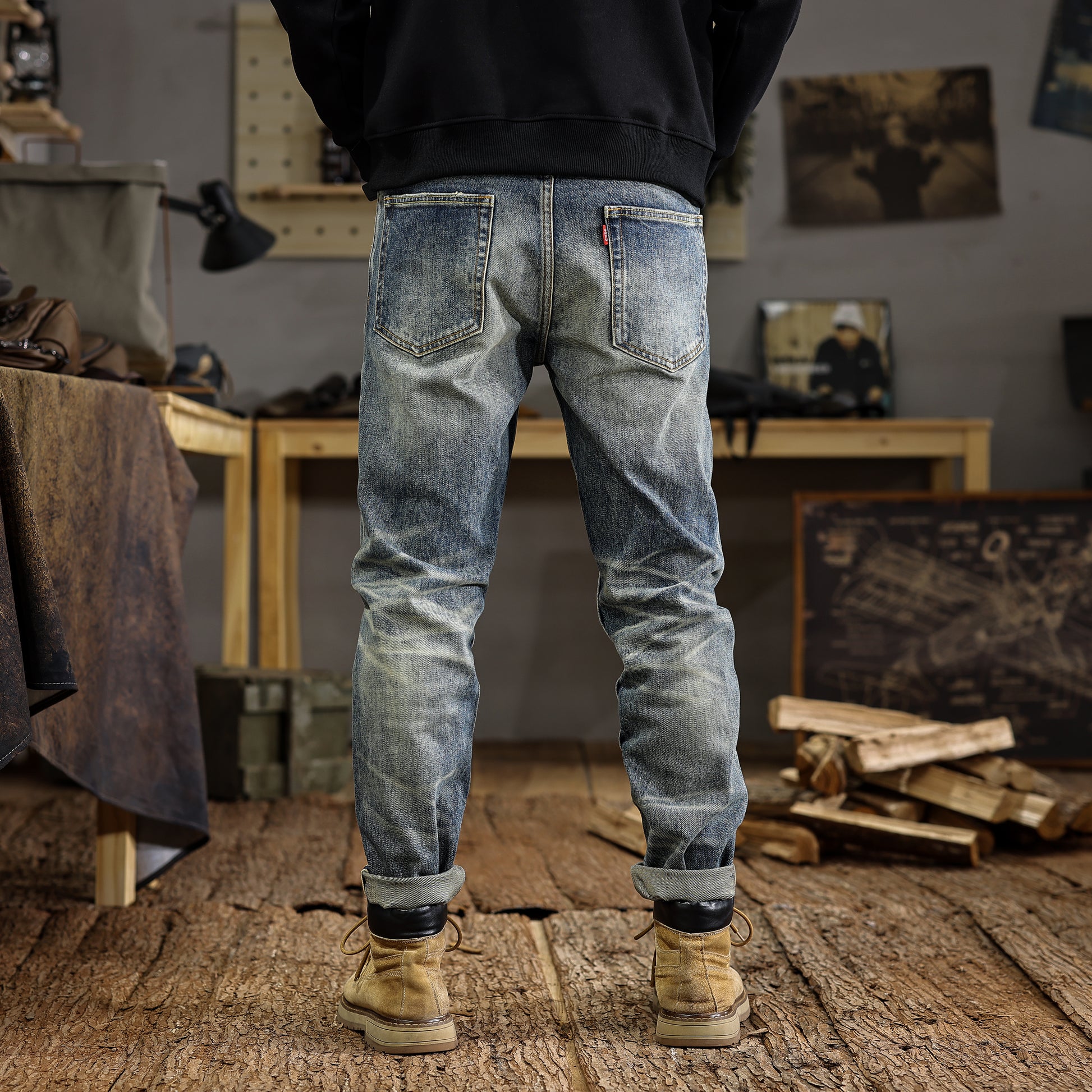 Mid-Blue Vintage Taper jeans