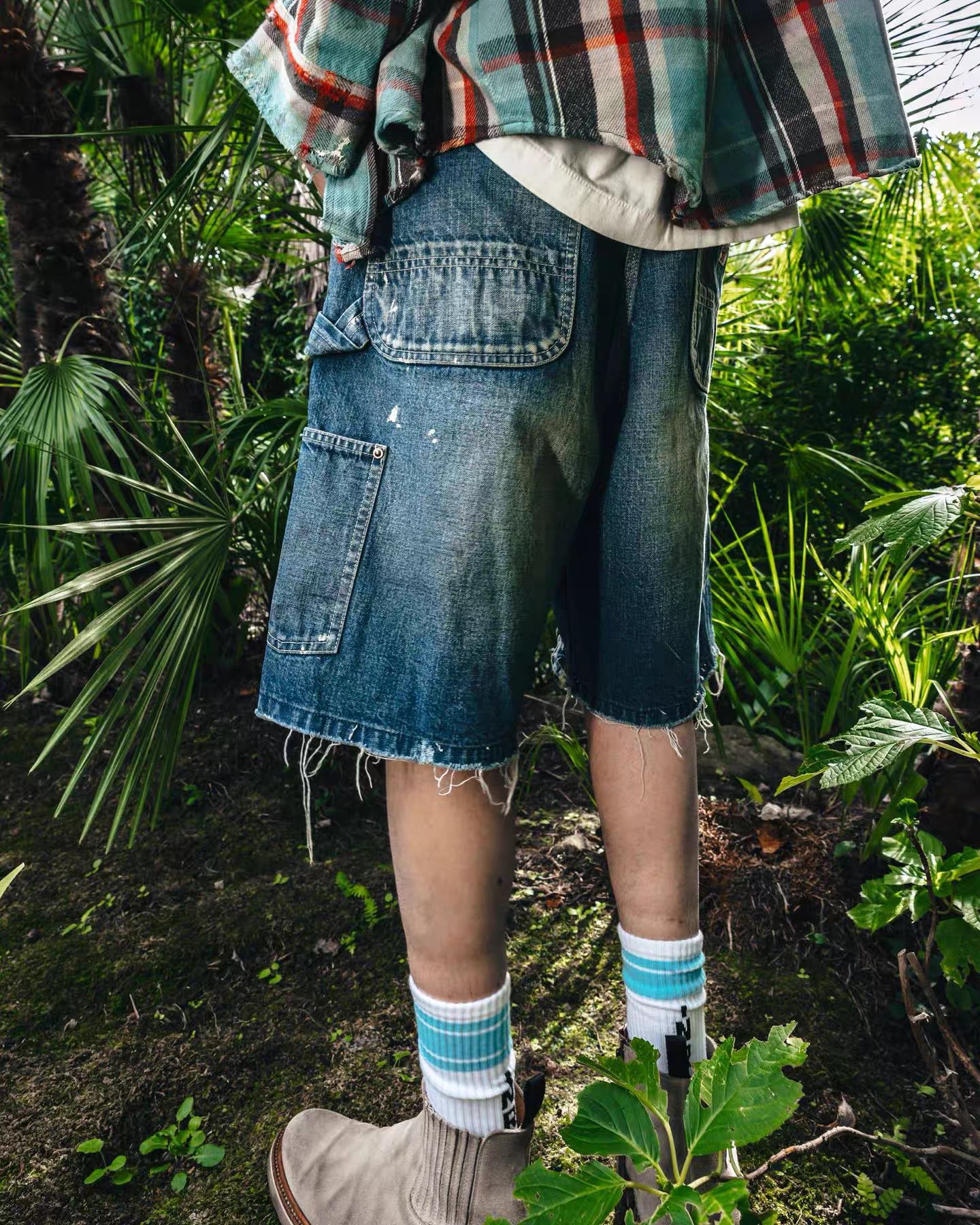 Washed-Blue Tannin denim fabric short
